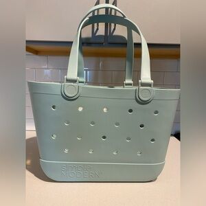 NWT Simply Modern Large Getaway Tote Bag - Sage; great for the pool or beach